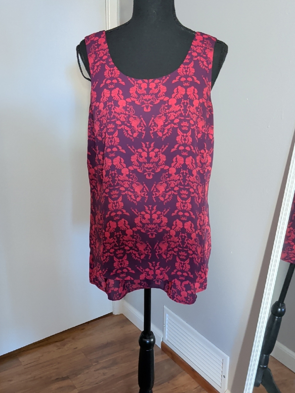 CAbi Sleeveless Floral Damask Tank in Plum and Hot Pink
